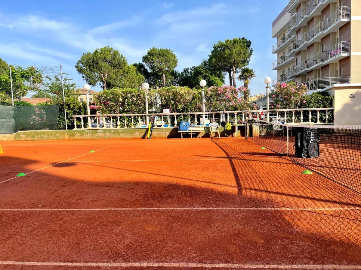 Hotel Franca Milano Marittima Exteriér fotografie