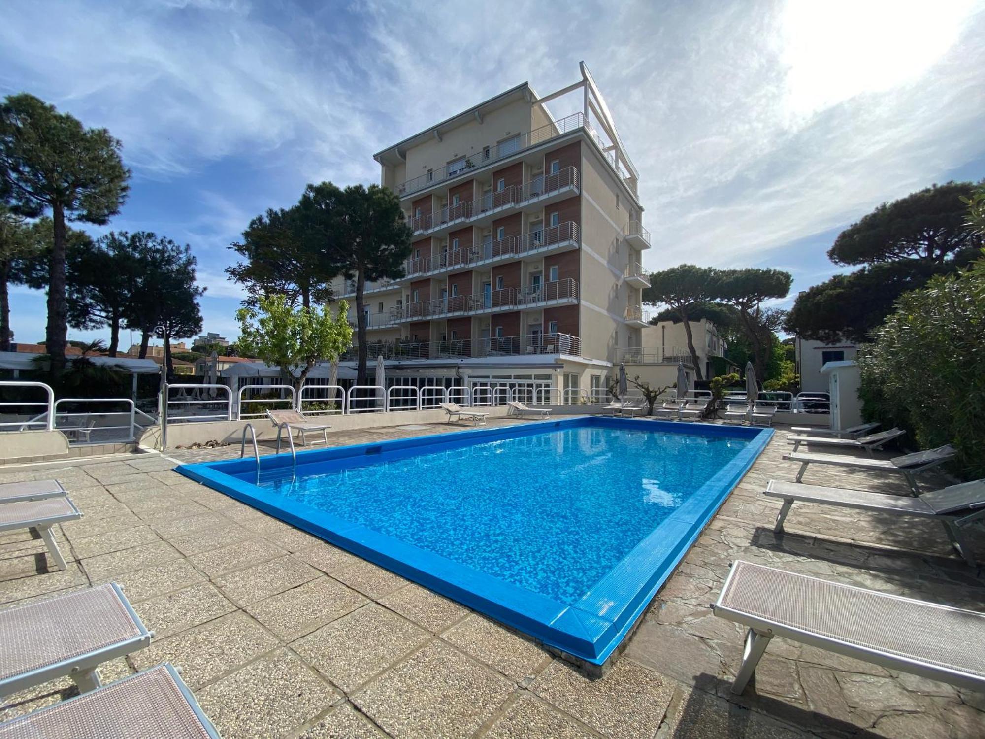 Hotel Franca Milano Marittima Exteriér fotografie