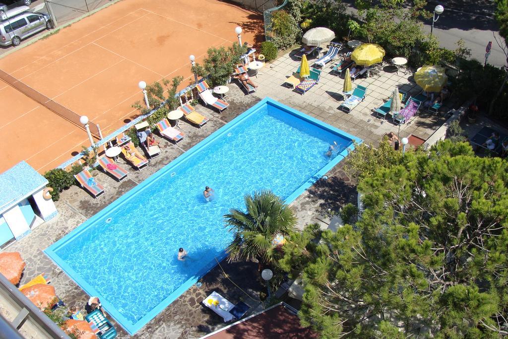 Hotel Franca Milano Marittima Exteriér fotografie