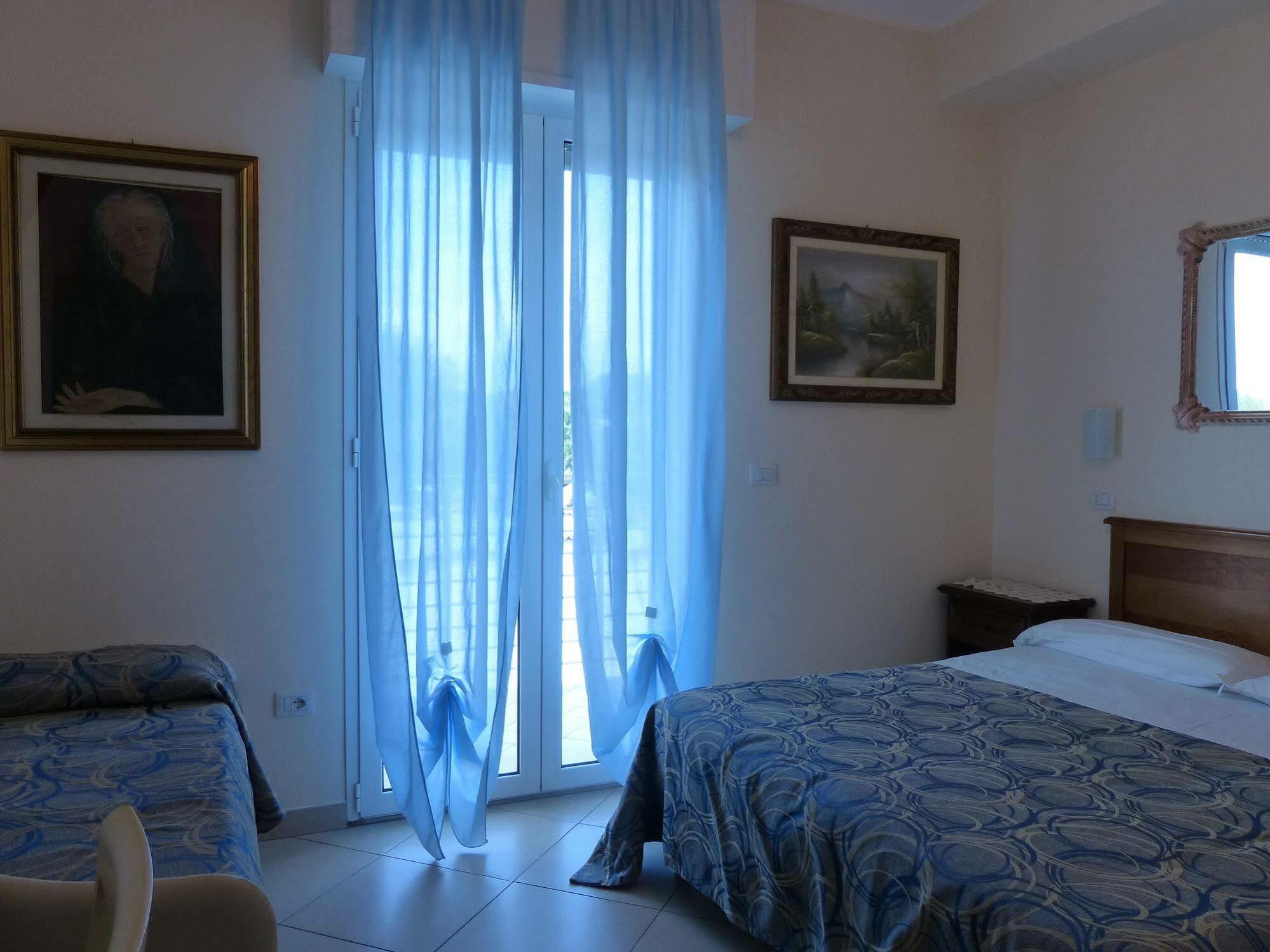 Hotel Franca Milano Marittima Exteriér fotografie